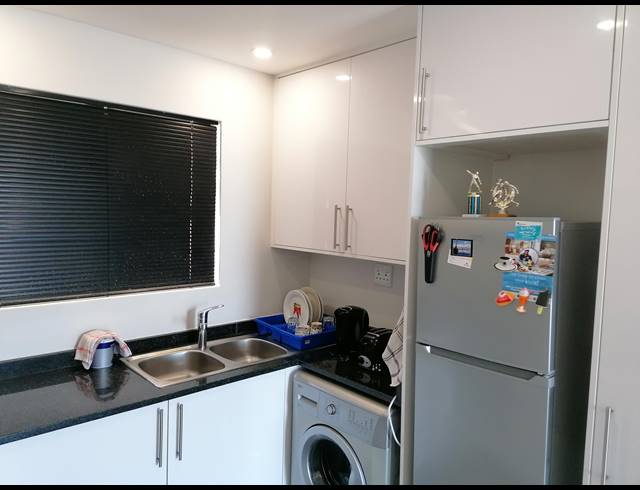 1 BEDROOM APARTMENT FOR SALE IN POINT WATERFRONT